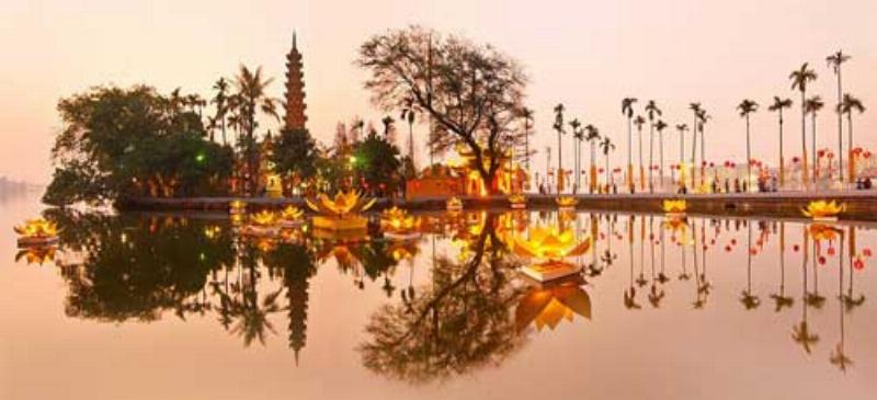 Chùa Trấn Quốc bên Hồ Tây – Ngôi chùa cổ kính và linh thiêng tại Hà Nội